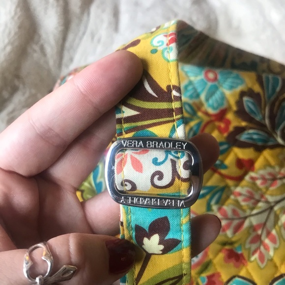 Vera Bradley purse- one strap - Picture 5 of 6